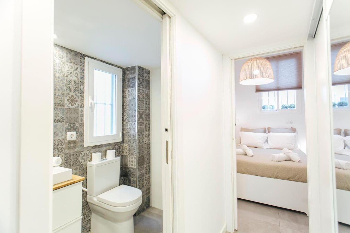 Amplio Apartamento De Diseno Precioso De Estilo Sevillano En Pleno Centro מראה חיצוני תמונה
